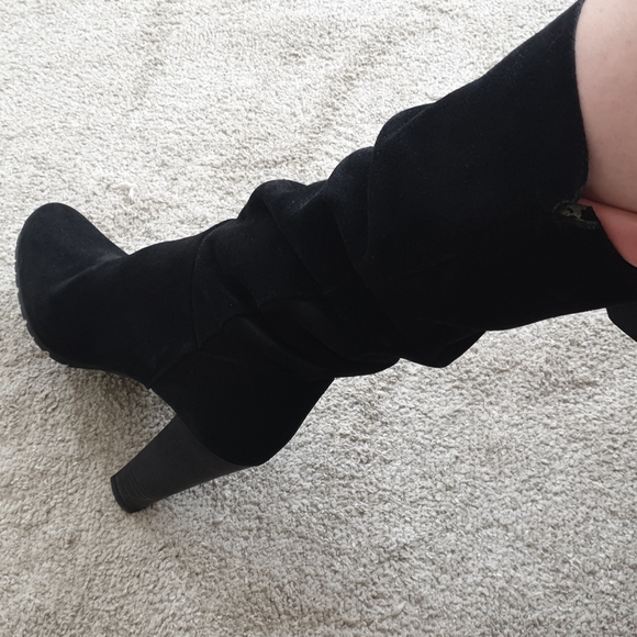 Burberry shoes - Picture 15 of 17